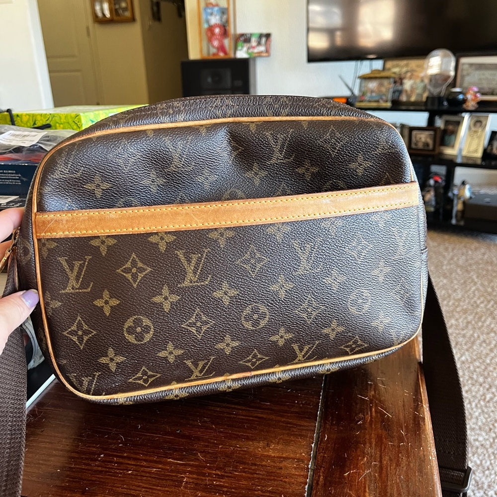 ❌SOLD❌Louis Vuitton messenger Bag